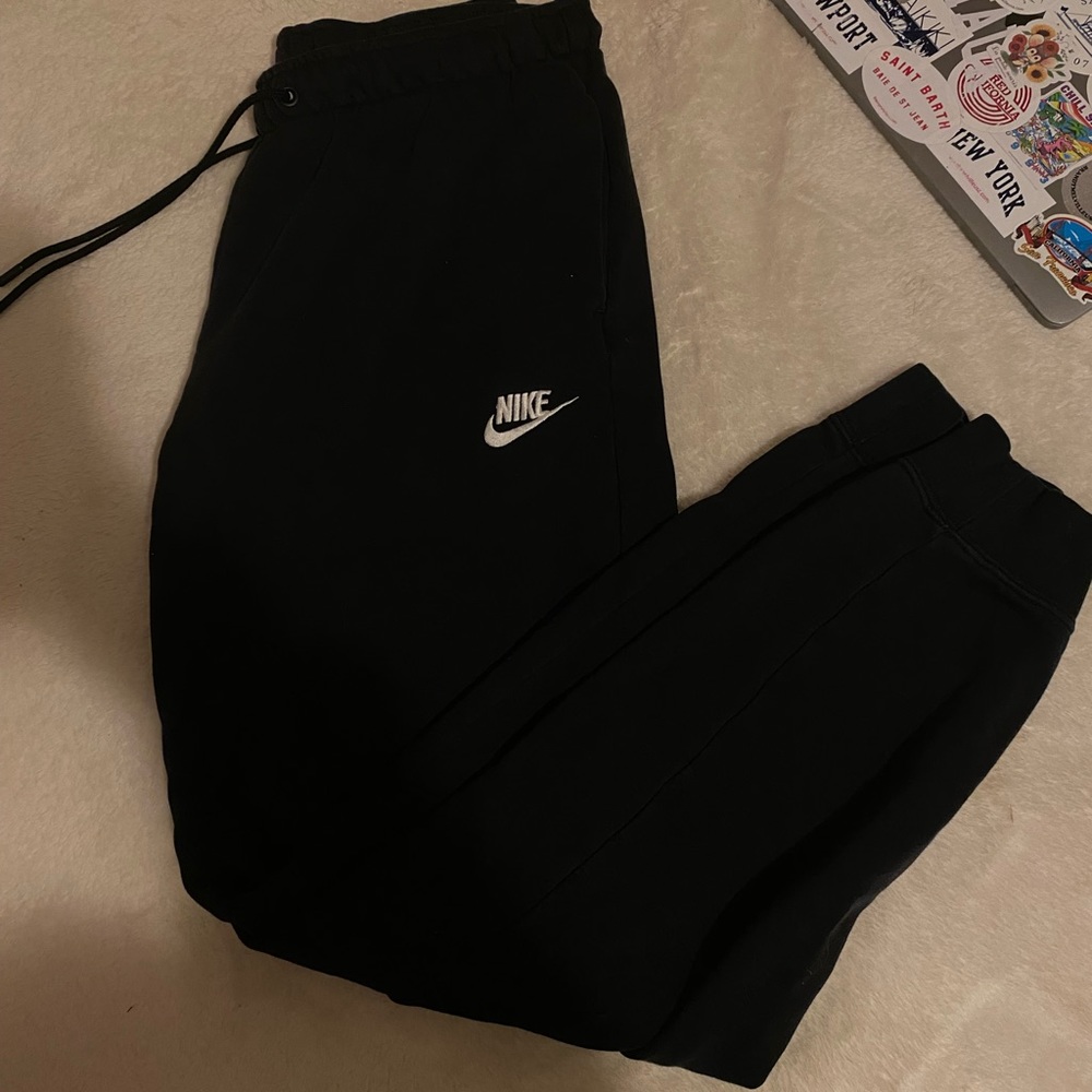 Nike Joggers size Small